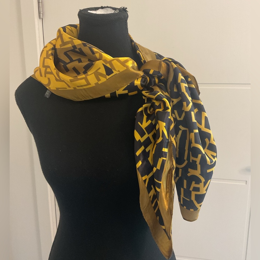 Mustard Geometric Pattern Silky Scarf - Picture 2 of 6
